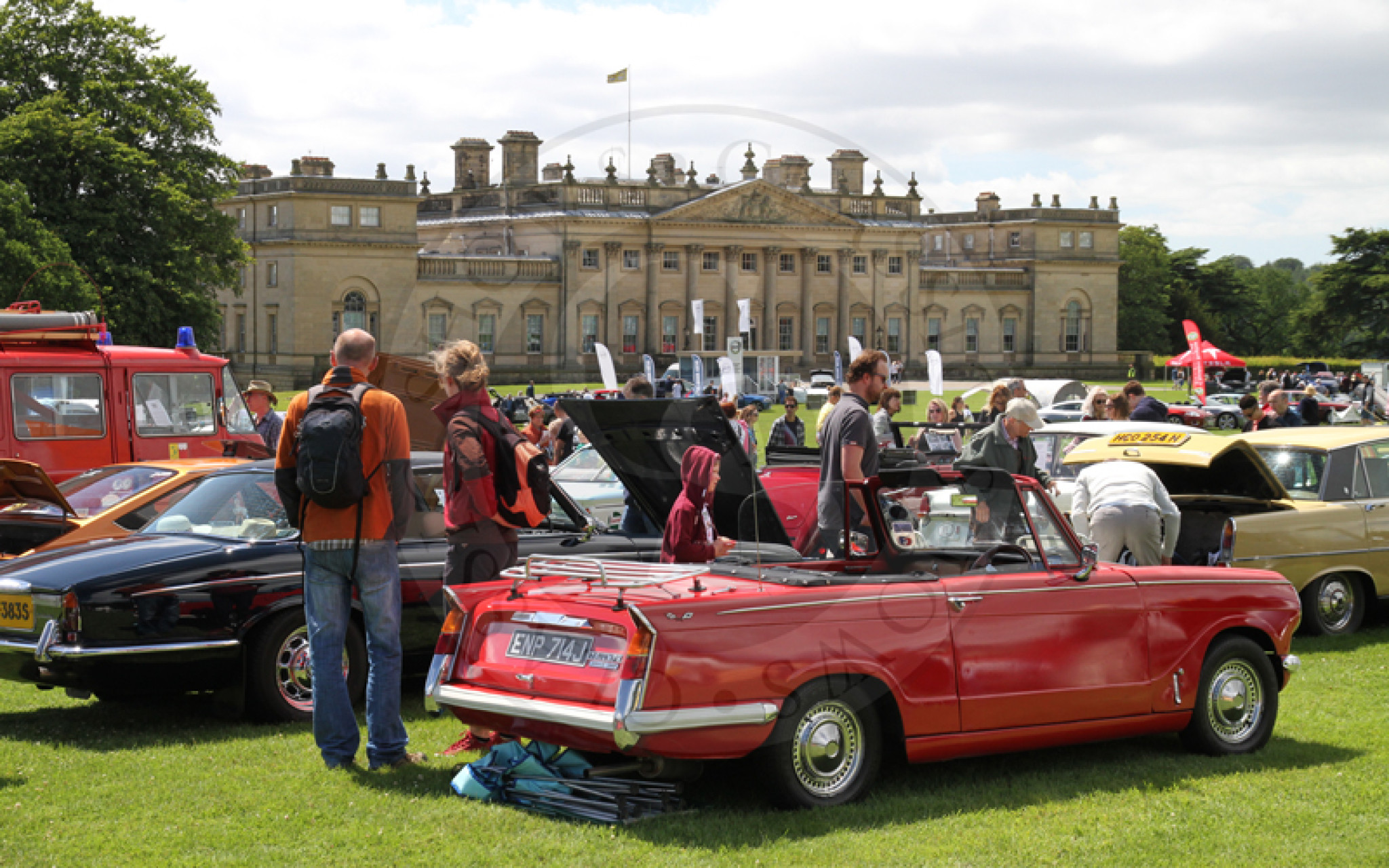 The-Motor-Show-at-Harewood-House-Gallery-2-July-2017-002T.jpg